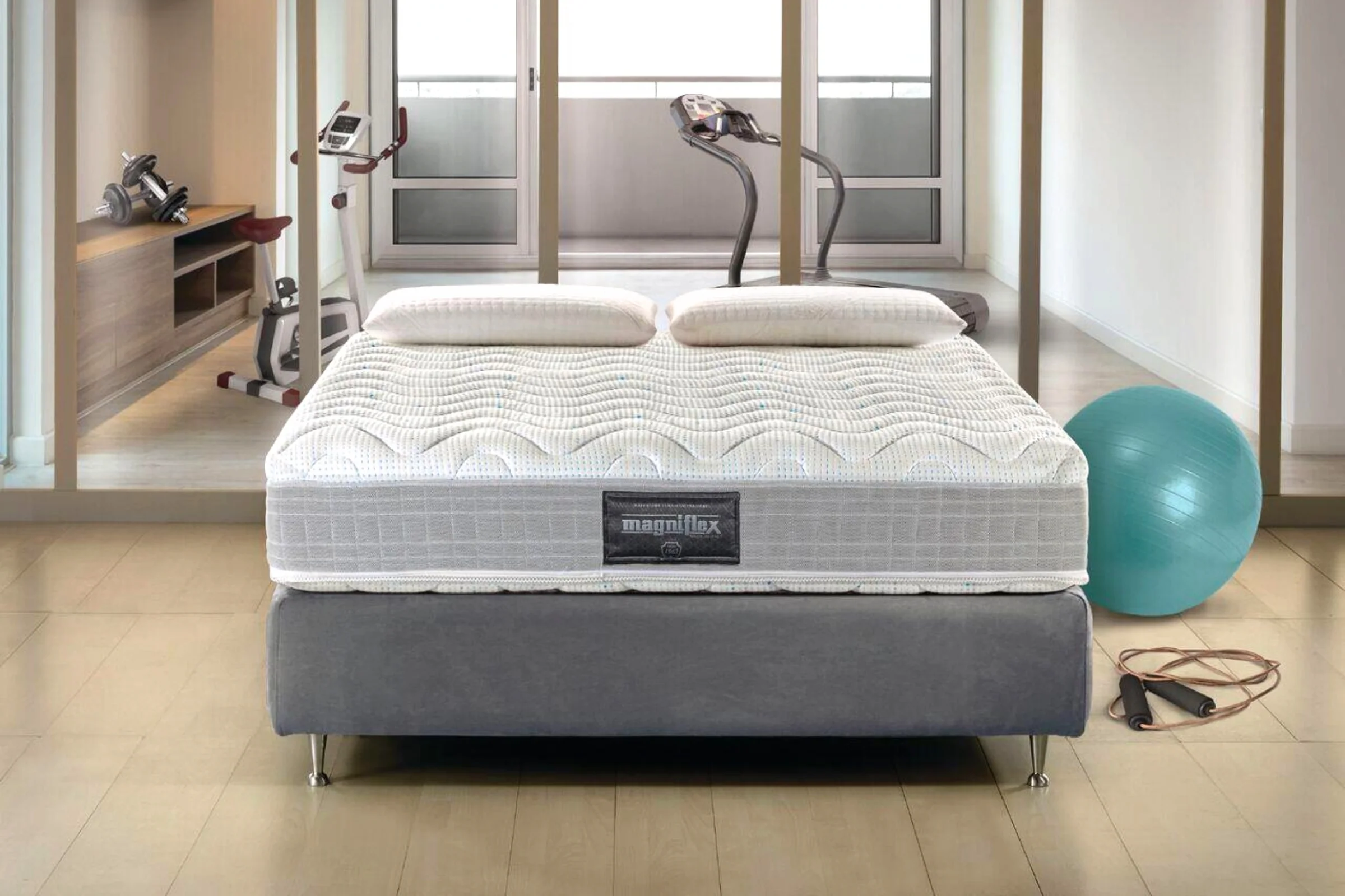 MagniStretch 12 Magniflex Mattress - Image 5