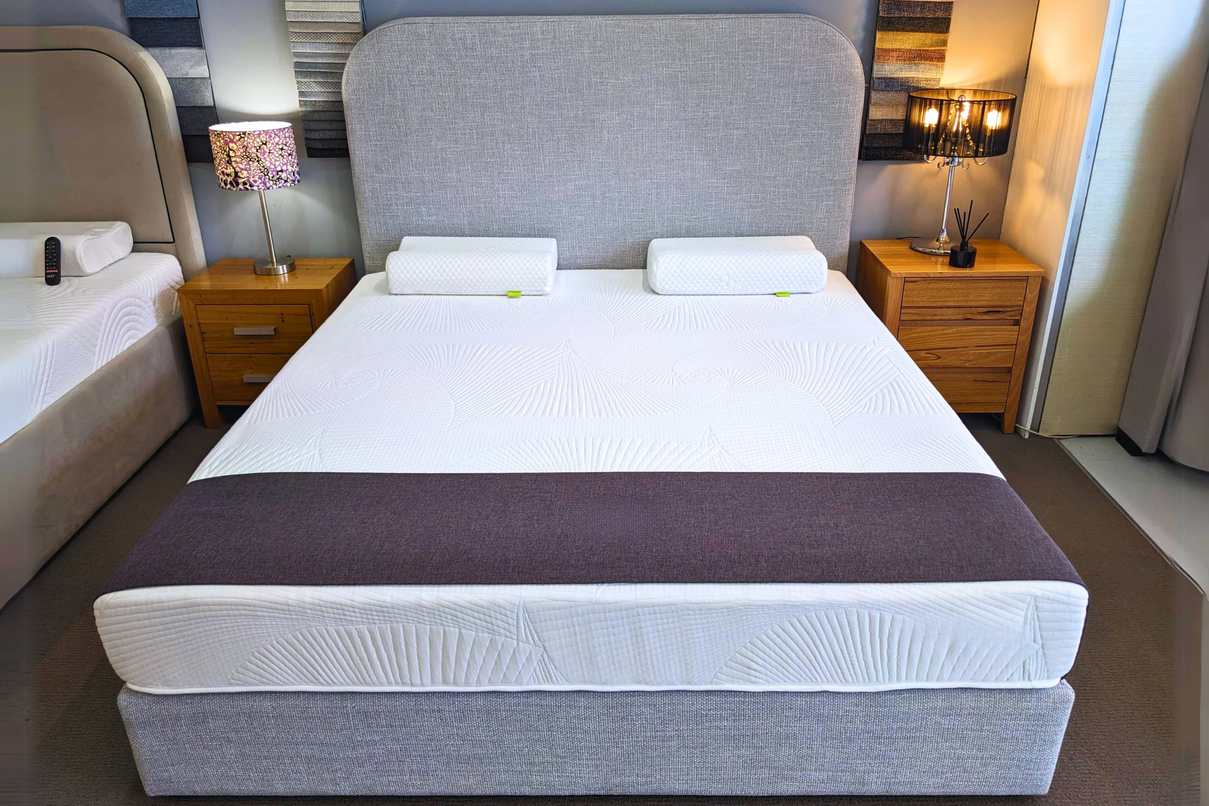 Oswin Upholstered Drawer Storage Base with Sorrento Headboard - Image 3